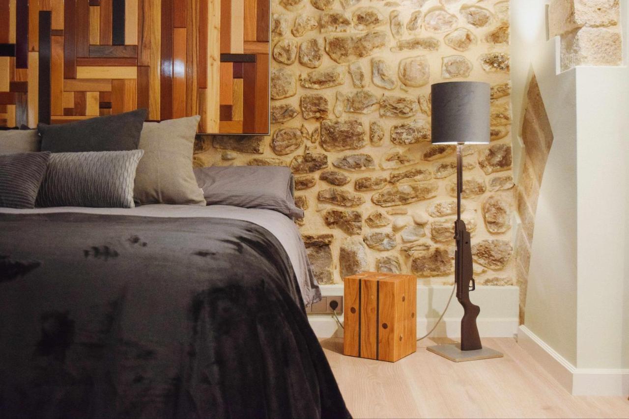 Keldomenech Bed&Art Luxury Apartment For Art Lover Besalú Kültér fotó