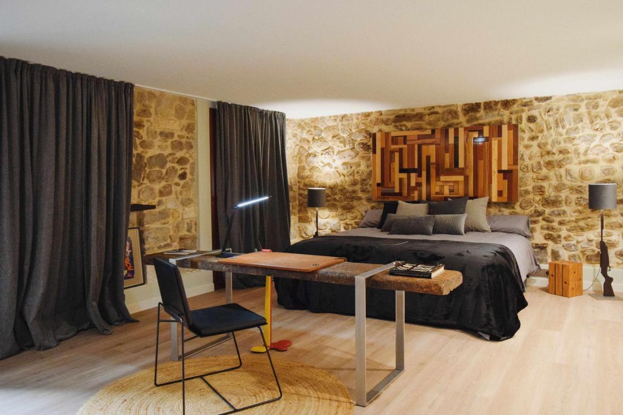 Keldomenech Bed&Art Luxury Apartment For Art Lover Besalú Kültér fotó