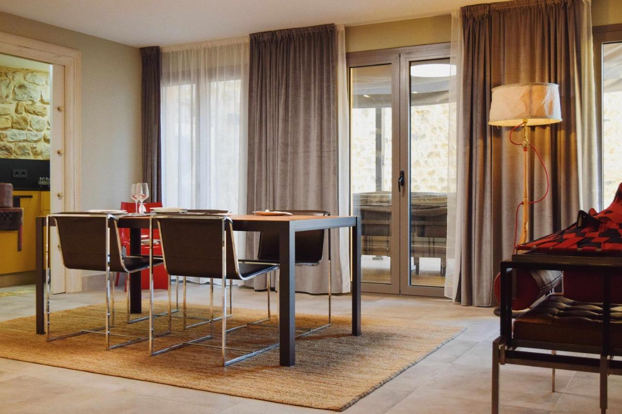 Keldomenech Bed&Art Luxury Apartment For Art Lover Besalú Kültér fotó