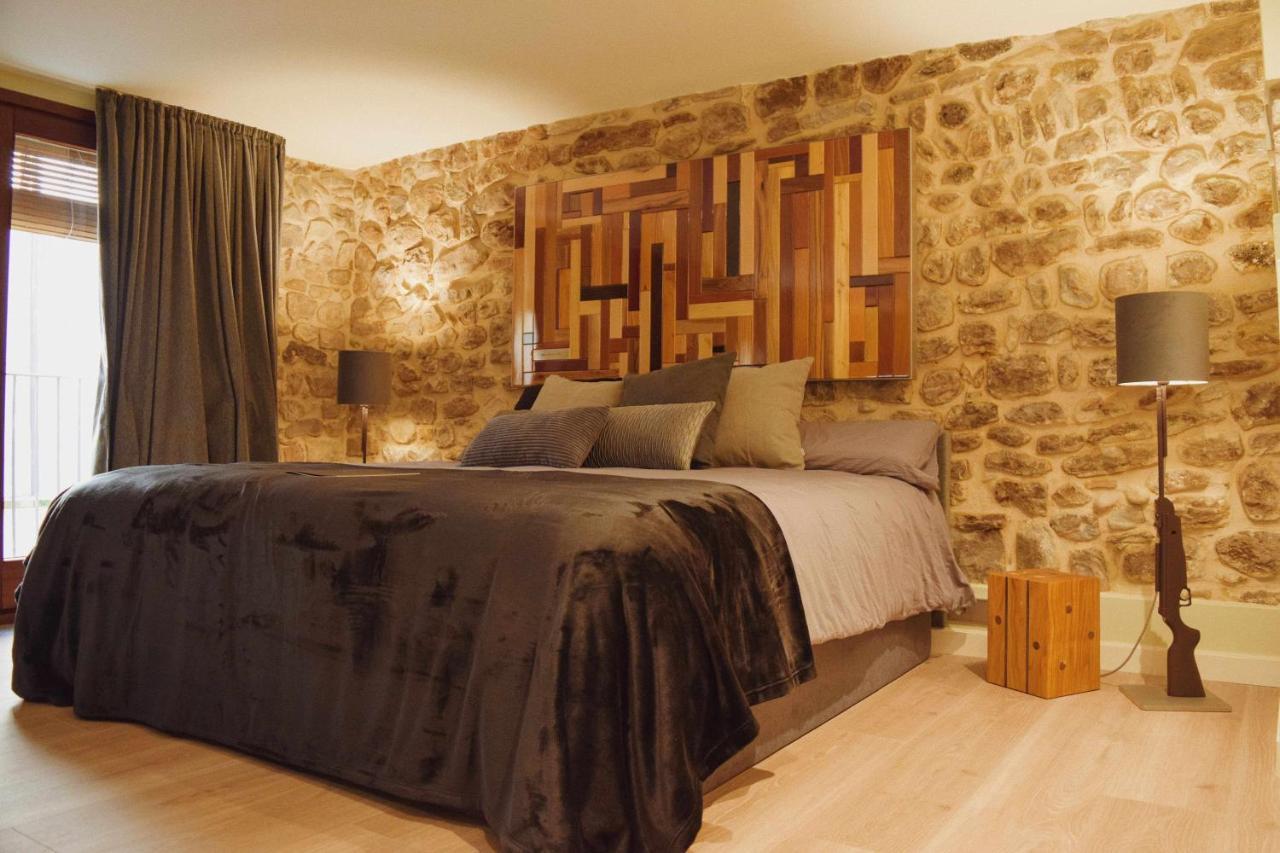 Keldomenech Bed&Art Luxury Apartment For Art Lover Besalú Kültér fotó