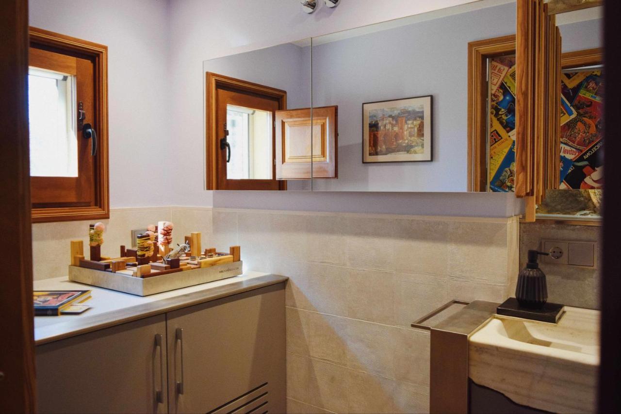 Keldomenech Bed&Art Luxury Apartment For Art Lover Besalú Kültér fotó