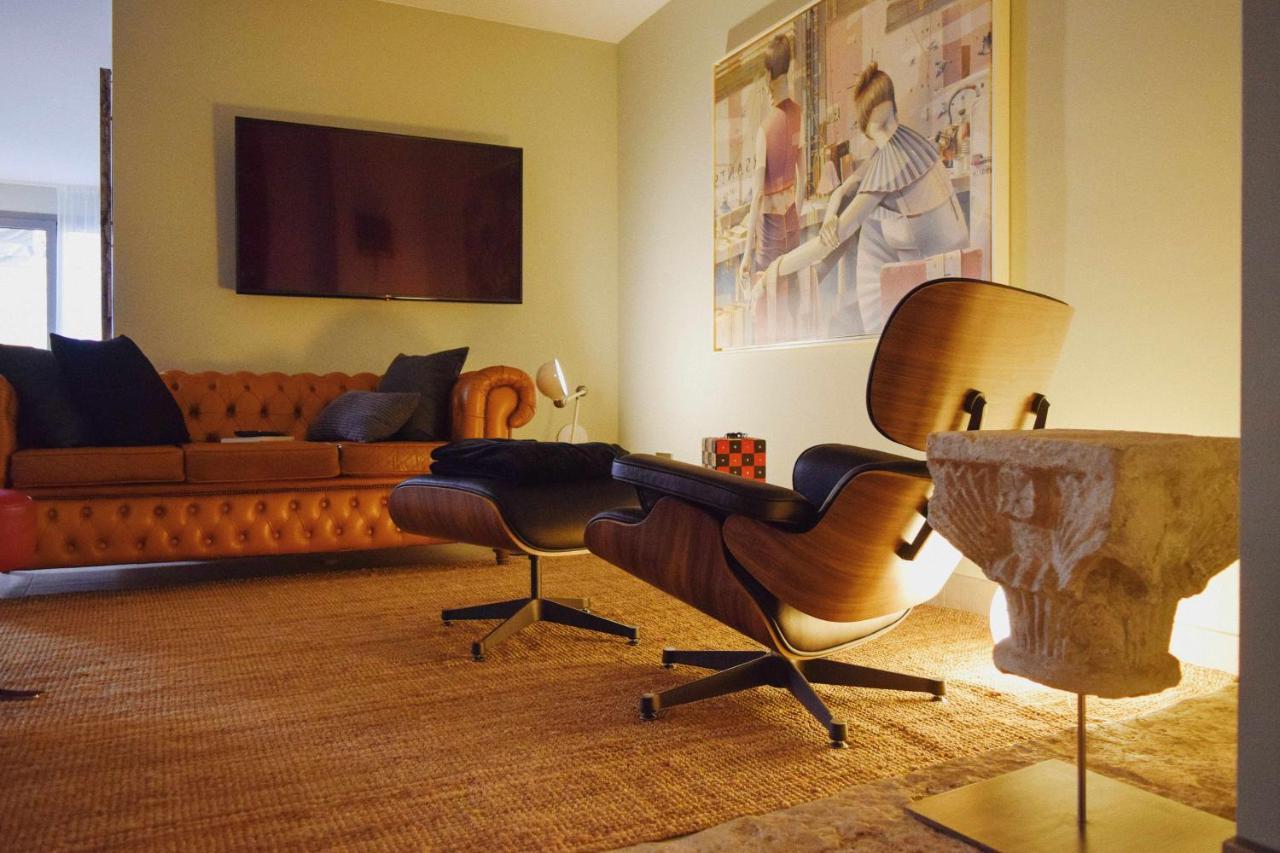 Keldomenech Bed&Art Luxury Apartment For Art Lover Besalú Kültér fotó