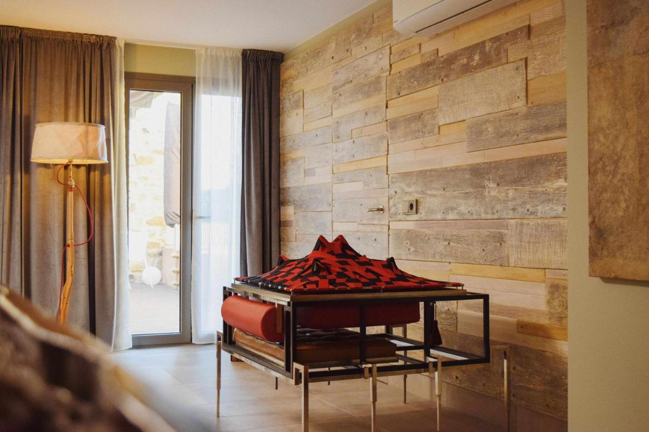 Keldomenech Bed&Art Luxury Apartment For Art Lover Besalú Kültér fotó